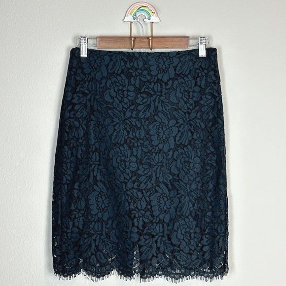 Banana Republic Factory Navy Black Lace Pencil Skirt 2 - Picture 1 of 8